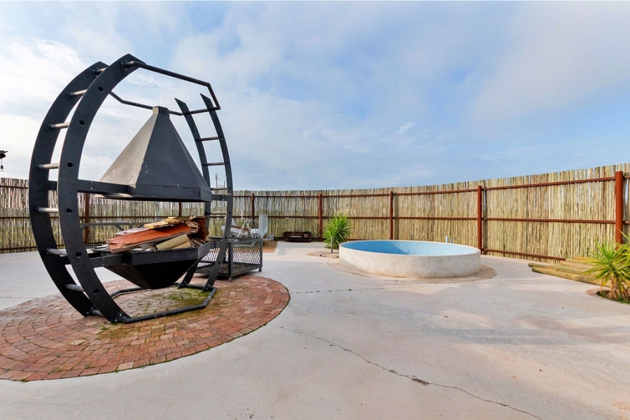 To Let 4 Bedroom Property for Rent in Long Acres Country Estate Western Cape